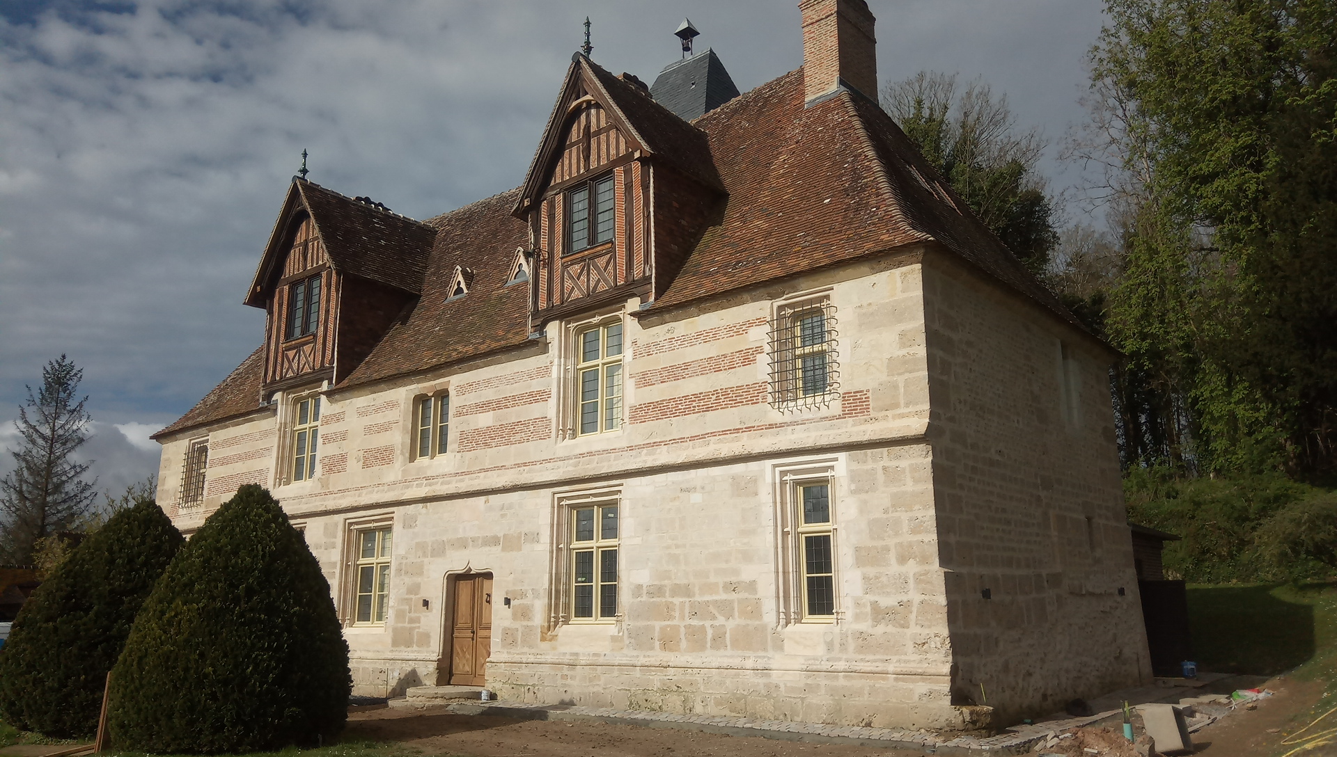 You are currently viewing Manoir Saint-Hippolyte à Saint-Martin-de-la-Lieue